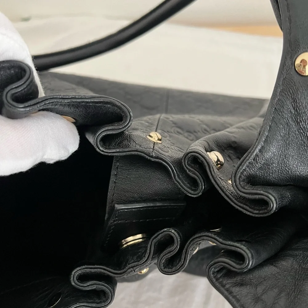 Gucci Guccissima Studded Leather Pelham Shoulder Bag Ltd Ed Rare 1990